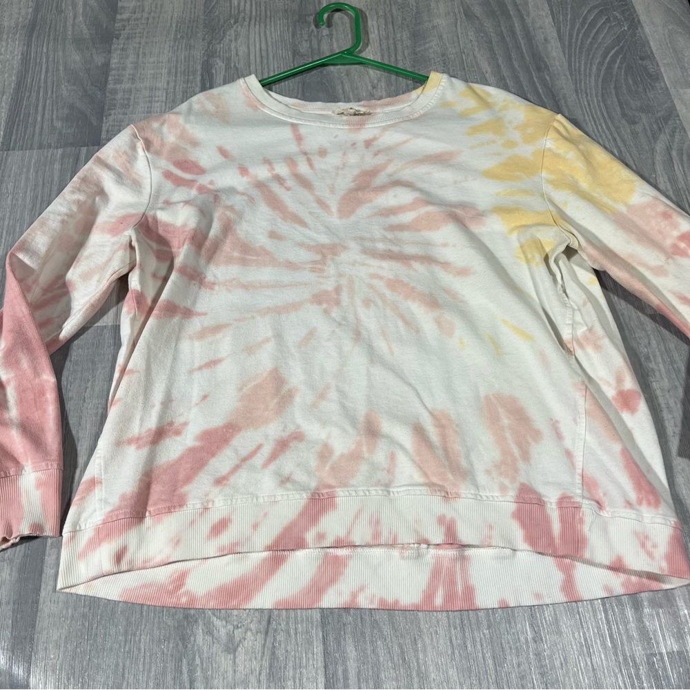 Jane & Delancey Pink, Peach, White Tie-Dye Long Sleeve Shirt; XL Women’s